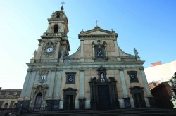 Chiesa a Biancavilla - Basilica Maria SS dell'Elemosina