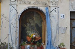 Foto del Comune della Sicilia - Aci Castello - Icona della Madonna di Valverde