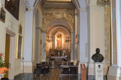 Foto del Comune della Sicilia - Aci Sant'Antonio -  Chiesa di Sant'Antonio Abate (navata interna)